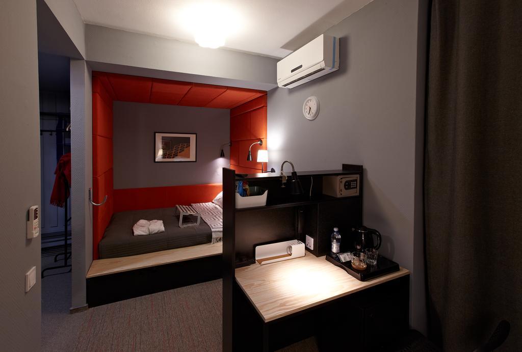 Hotel Newport Dnipro Esterno foto