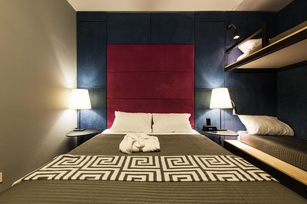 Hotel Newport Dnipro Esterno foto