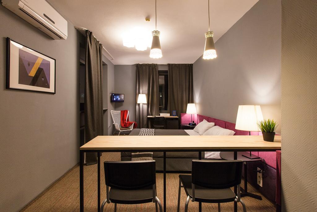 Hotel Newport Dnipro Esterno foto
